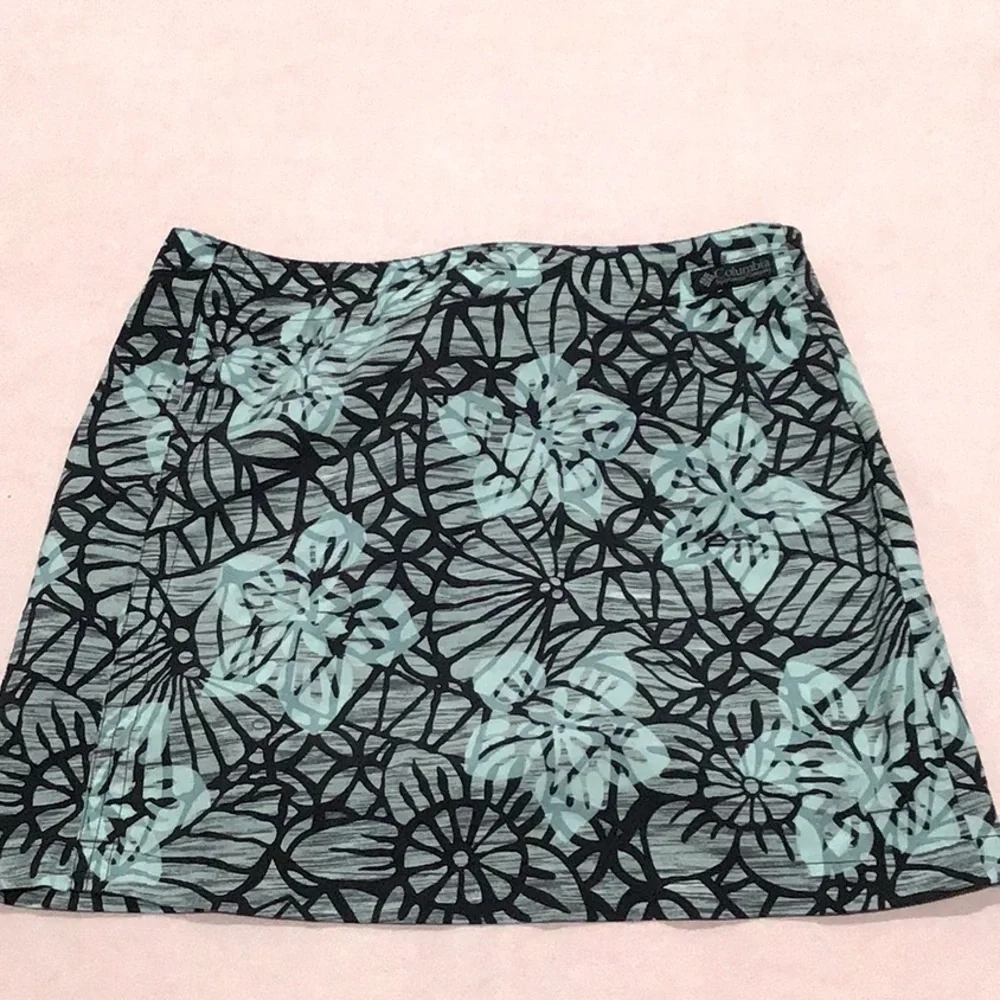 ☀️Columbia Sportswear nylon tropical snap wrap skirt size 10
